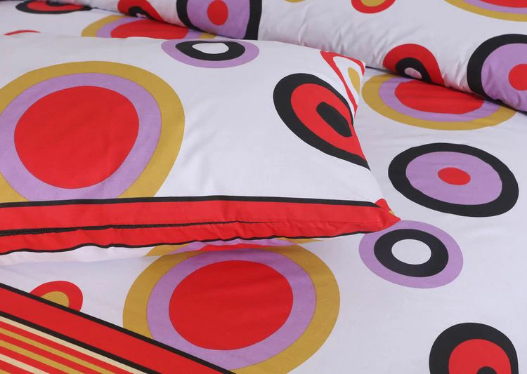 Reing Red Bedsheet Set